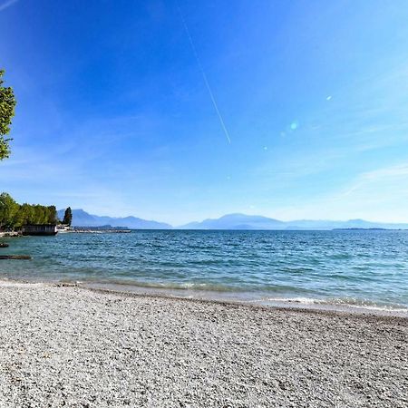 Desenzano Beach Apartment Desenzano del Garda Zewnętrze zdjęcie